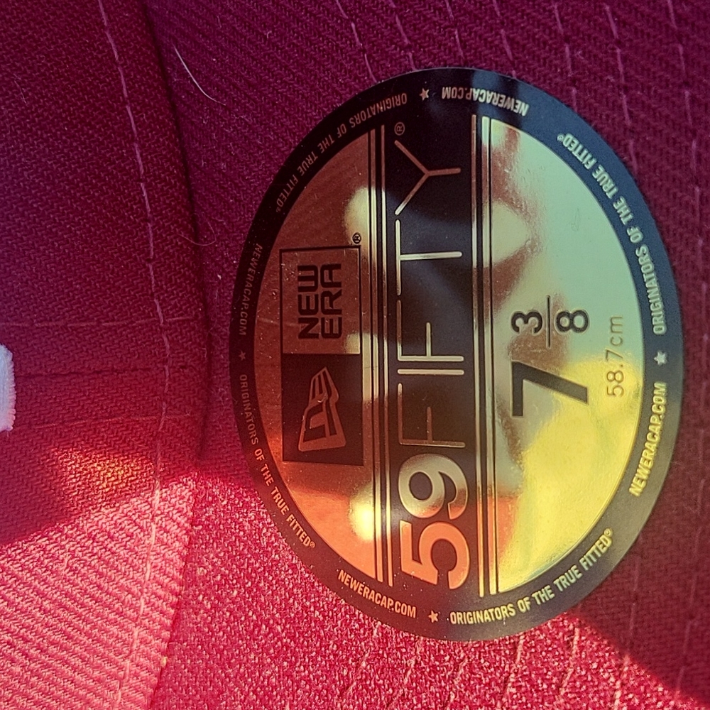 Baseball cap - Picture 2 of 4